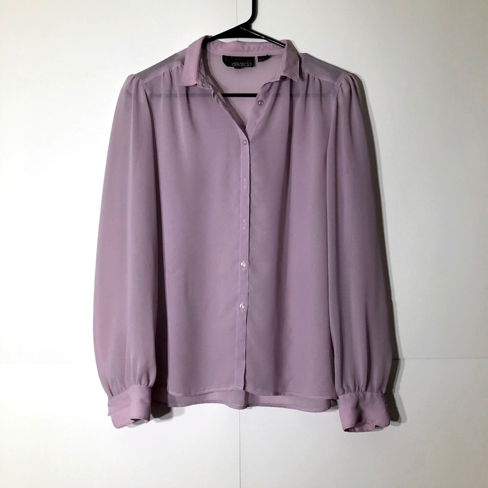3/$20 Amanda lilac blouse size 7